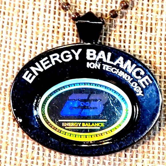 Energy Balance Figure 8 Power Ion Tech Pendant, 2 Ball Chains, Bracelet … - Picture 2 of 7